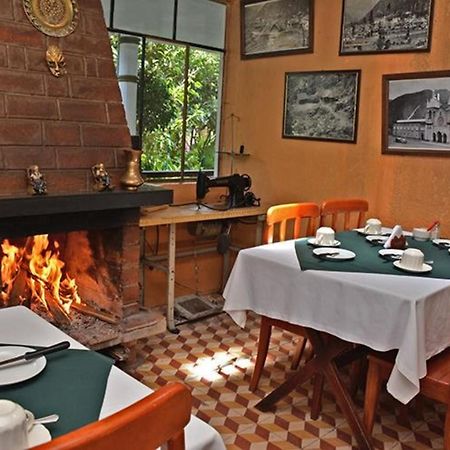 El Pedron Hotel บาญอส ภายนอก รูปภาพ