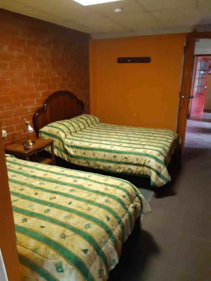 El Pedron Hotel บาญอส ภายนอก รูปภาพ