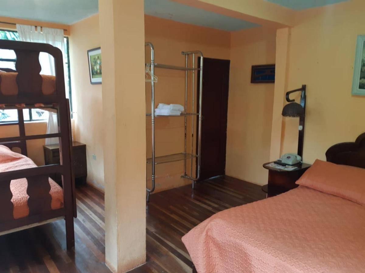 El Pedron Hotel บาญอส ภายนอก รูปภาพ