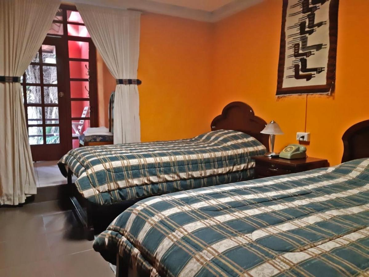 El Pedron Hotel บาญอส ภายนอก รูปภาพ