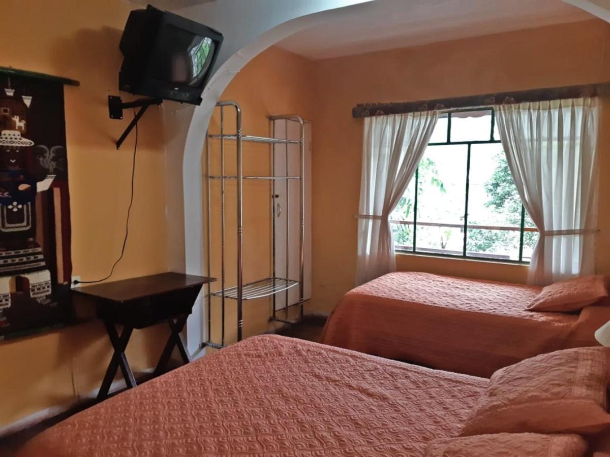 El Pedron Hotel บาญอส ภายนอก รูปภาพ