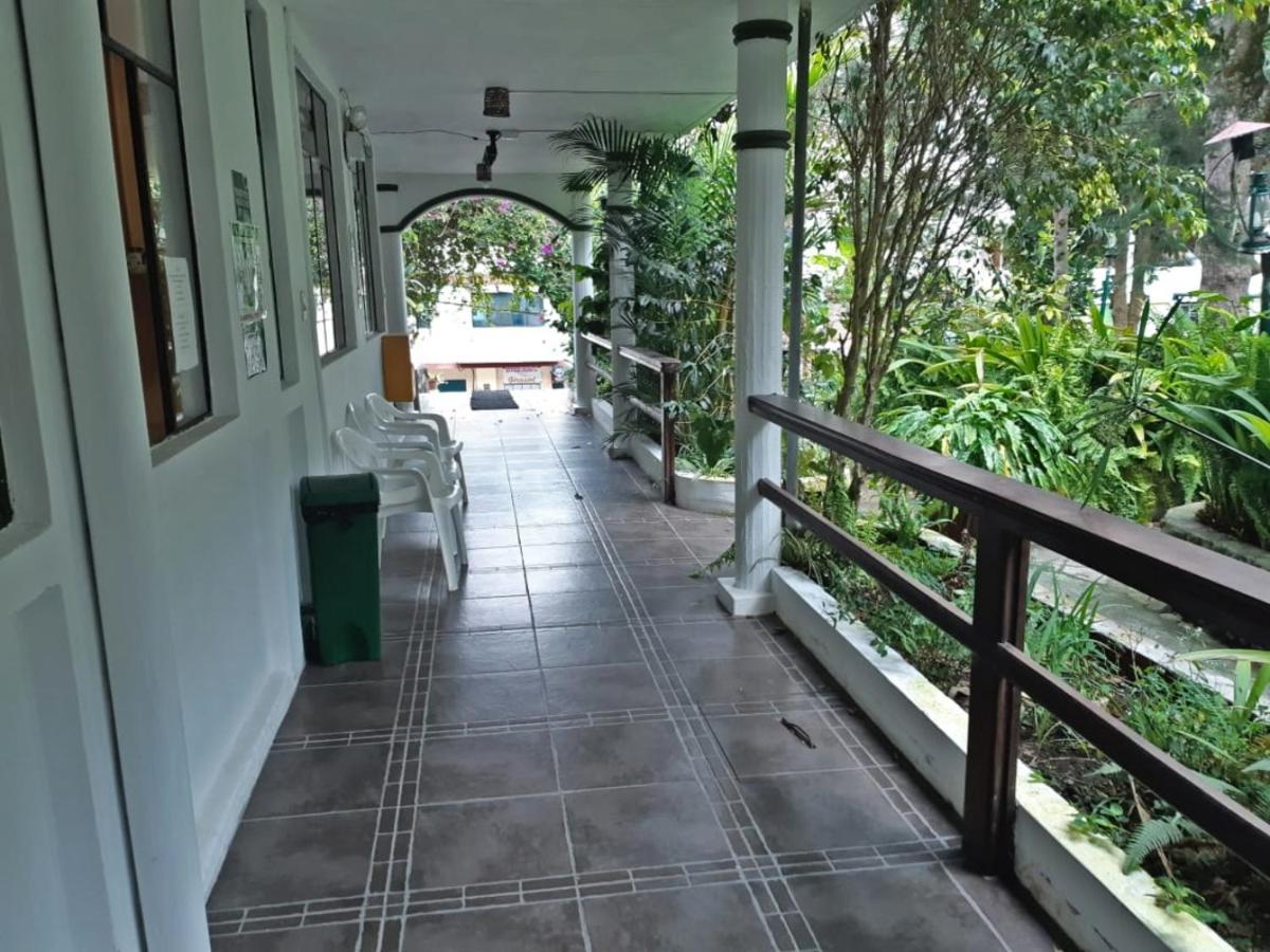 El Pedron Hotel บาญอส ภายนอก รูปภาพ